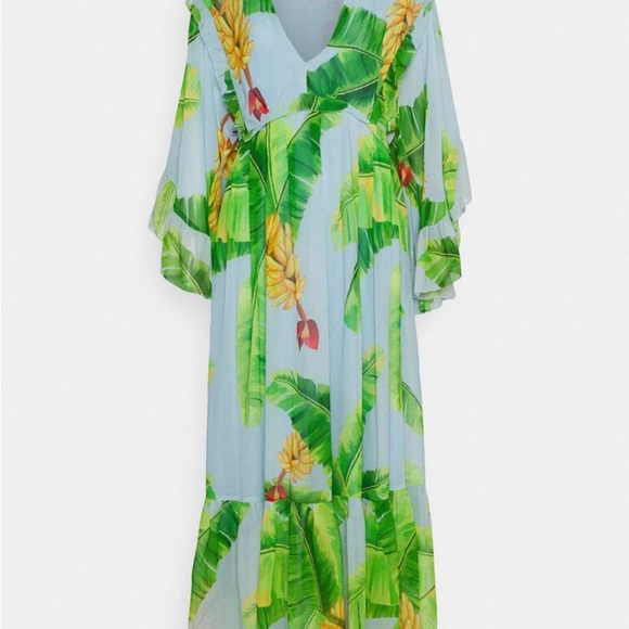 Farm Rio banana dress butterfly sleeves size medium - Picture 4 of 6